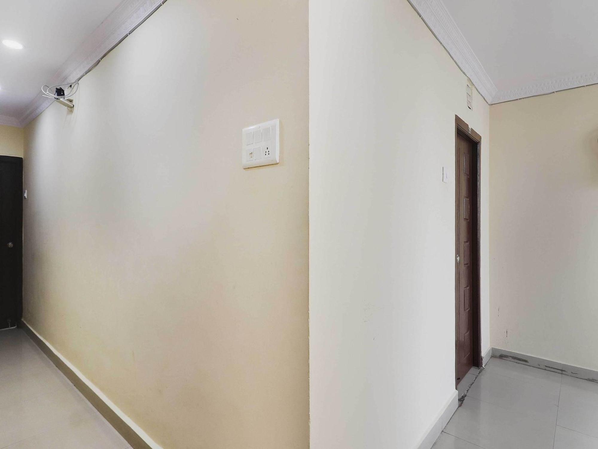 Hotel O Sai Pariwar Hyderabad