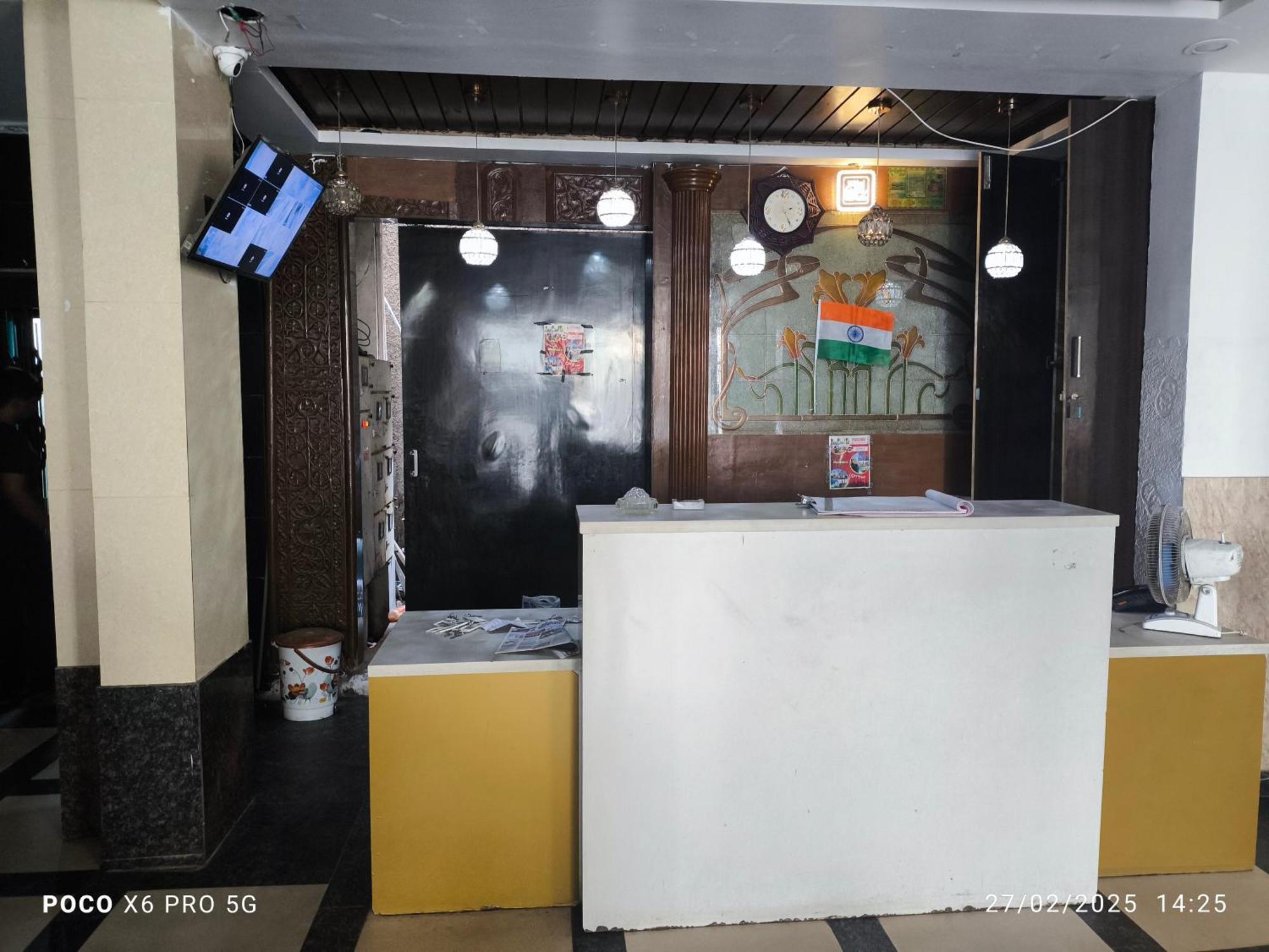 O Mukesh Hotel 3*