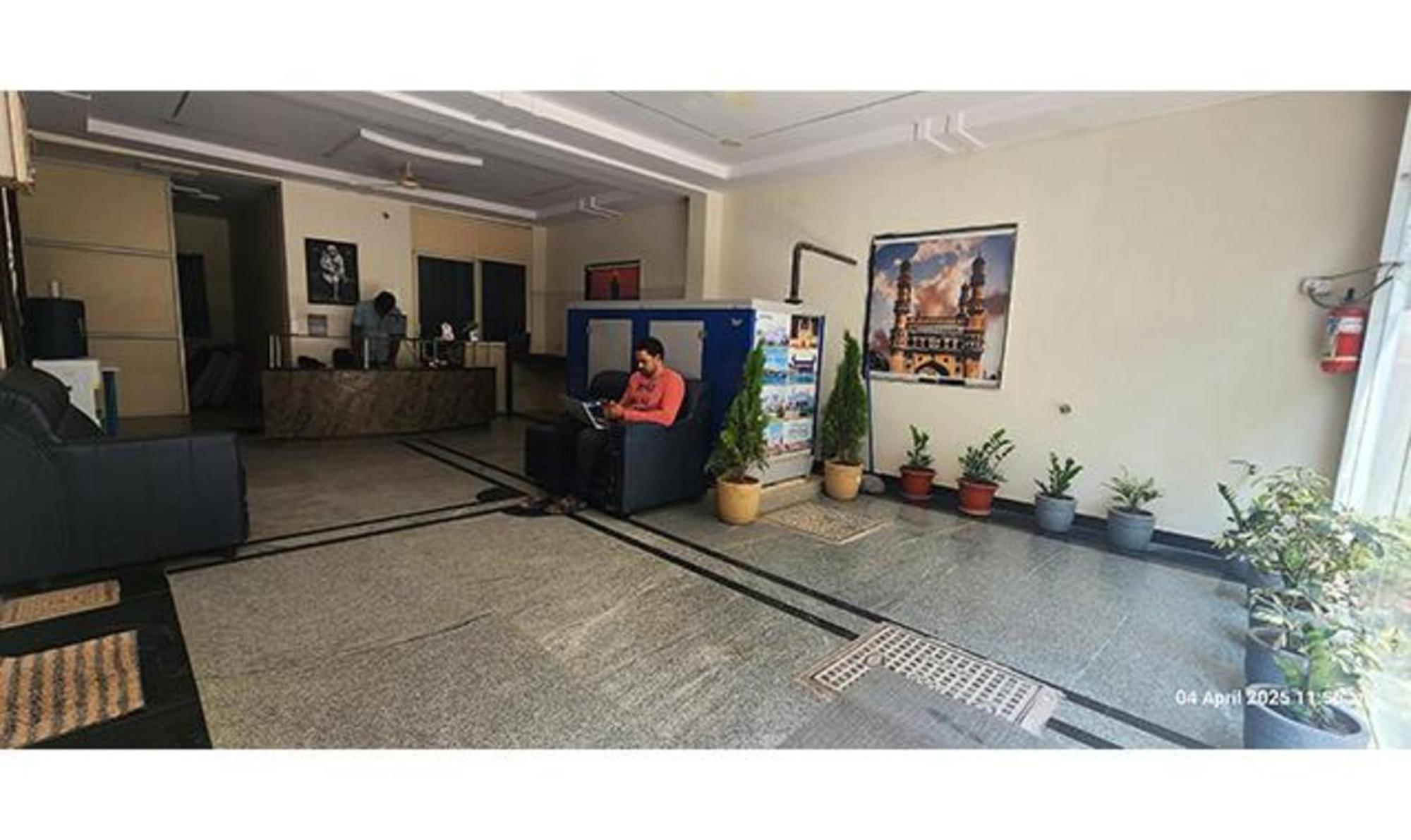 Hotel Fabhotel Aig Broholic - 250m From Aig Hospital, Gachibowli *