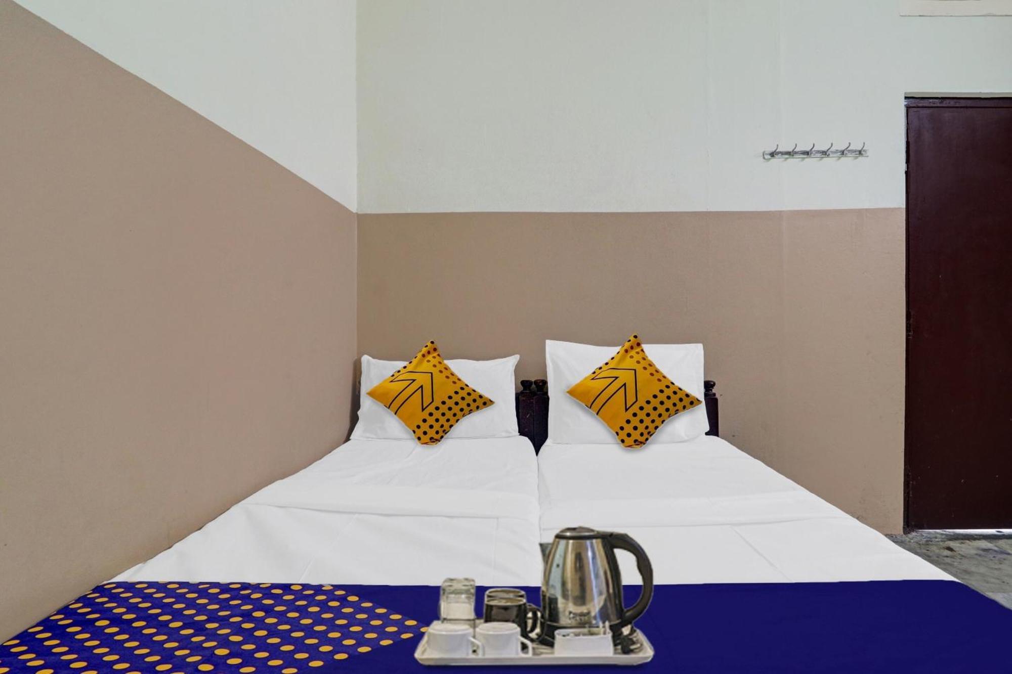 Spot On Sri Sai Lohith Near Secunderabad Railway Station 2*