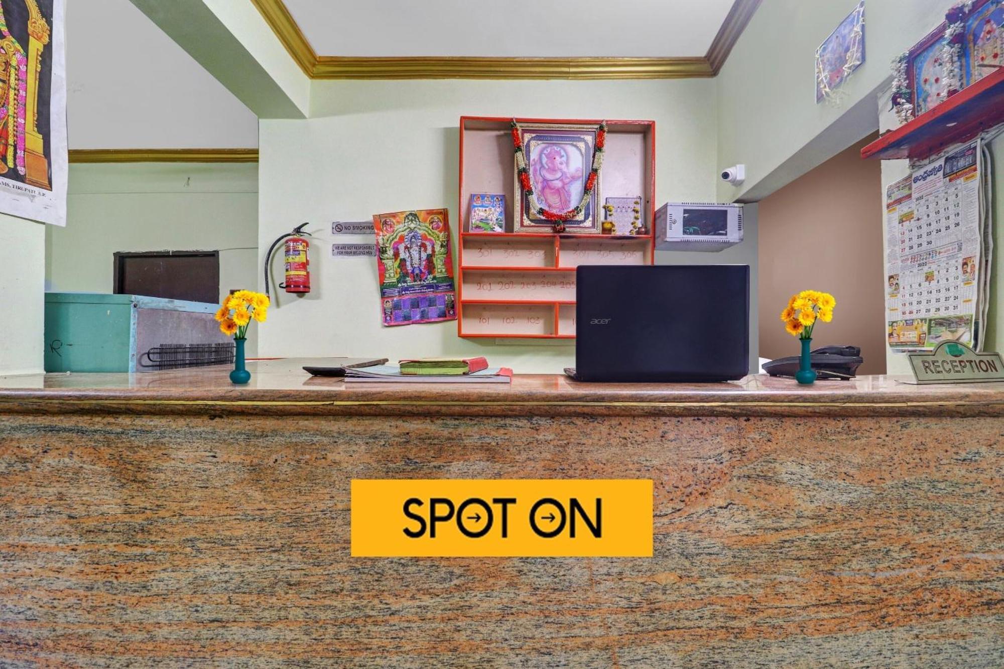 Hotel Spot On Sri Sai Lohith Near Secunderabad Railway Station