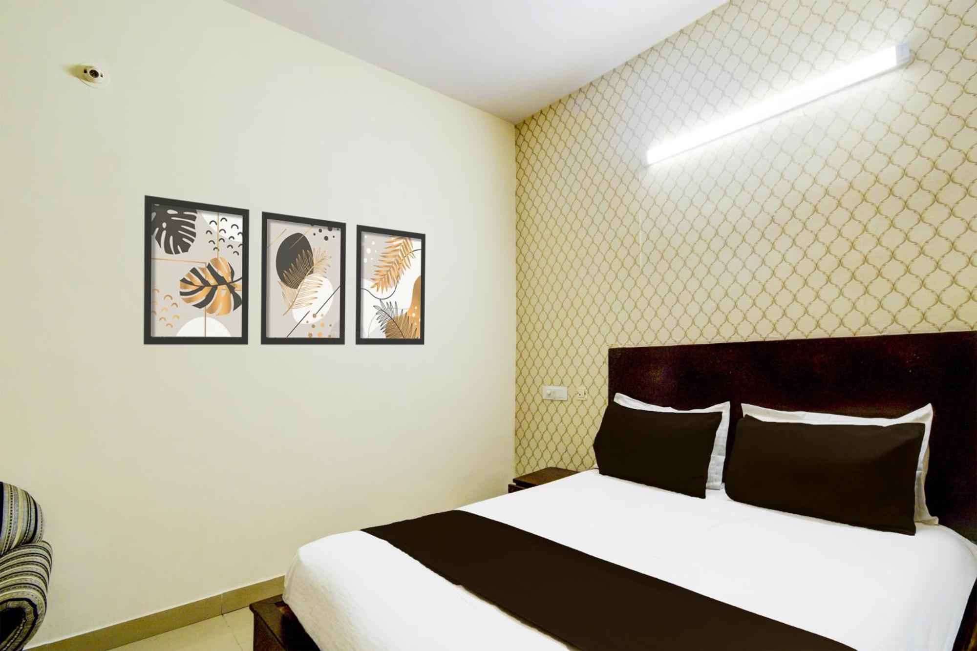 Collection O Peddamma Gudi Formerly Loyal Suits Hotel Hyderabad