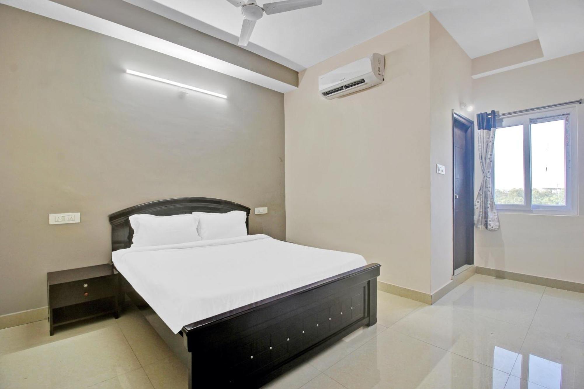 O Hillside Dlf Gachibowli Near Shilparamam Hotel