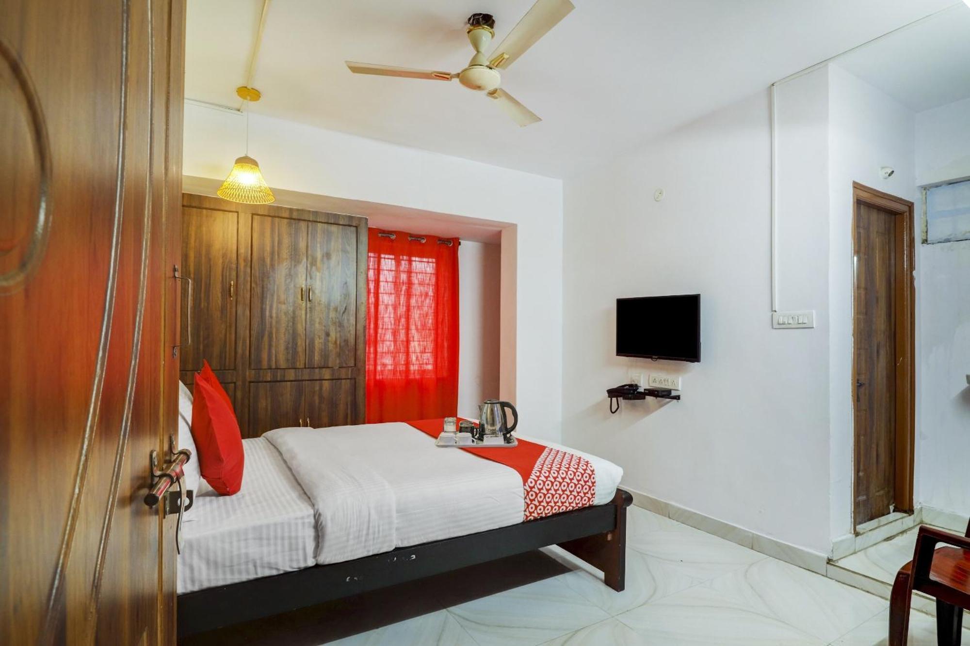 Hotel O Broholic Near Botanical Garden