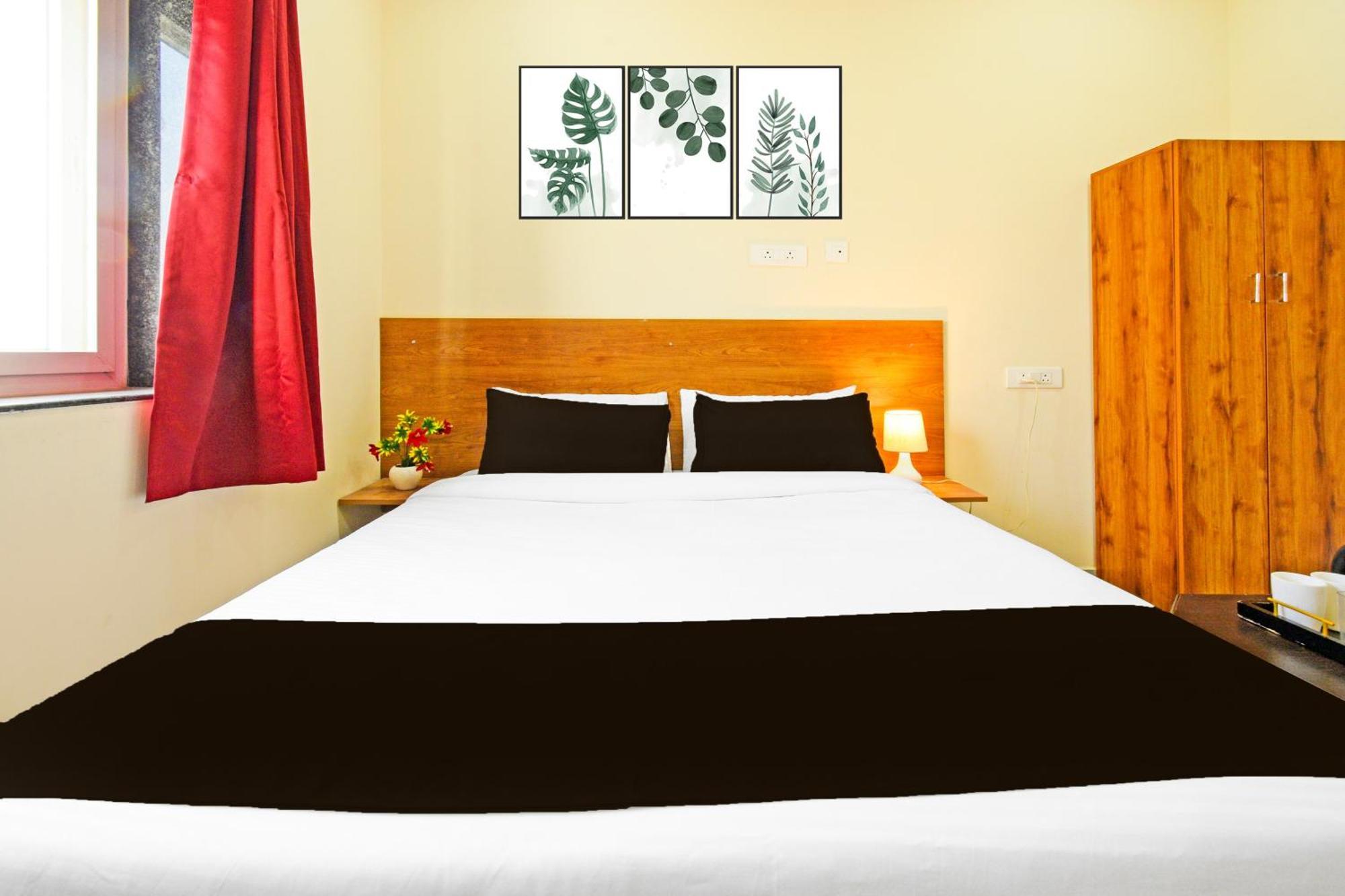 Super O Vaishnavi Grand 3*