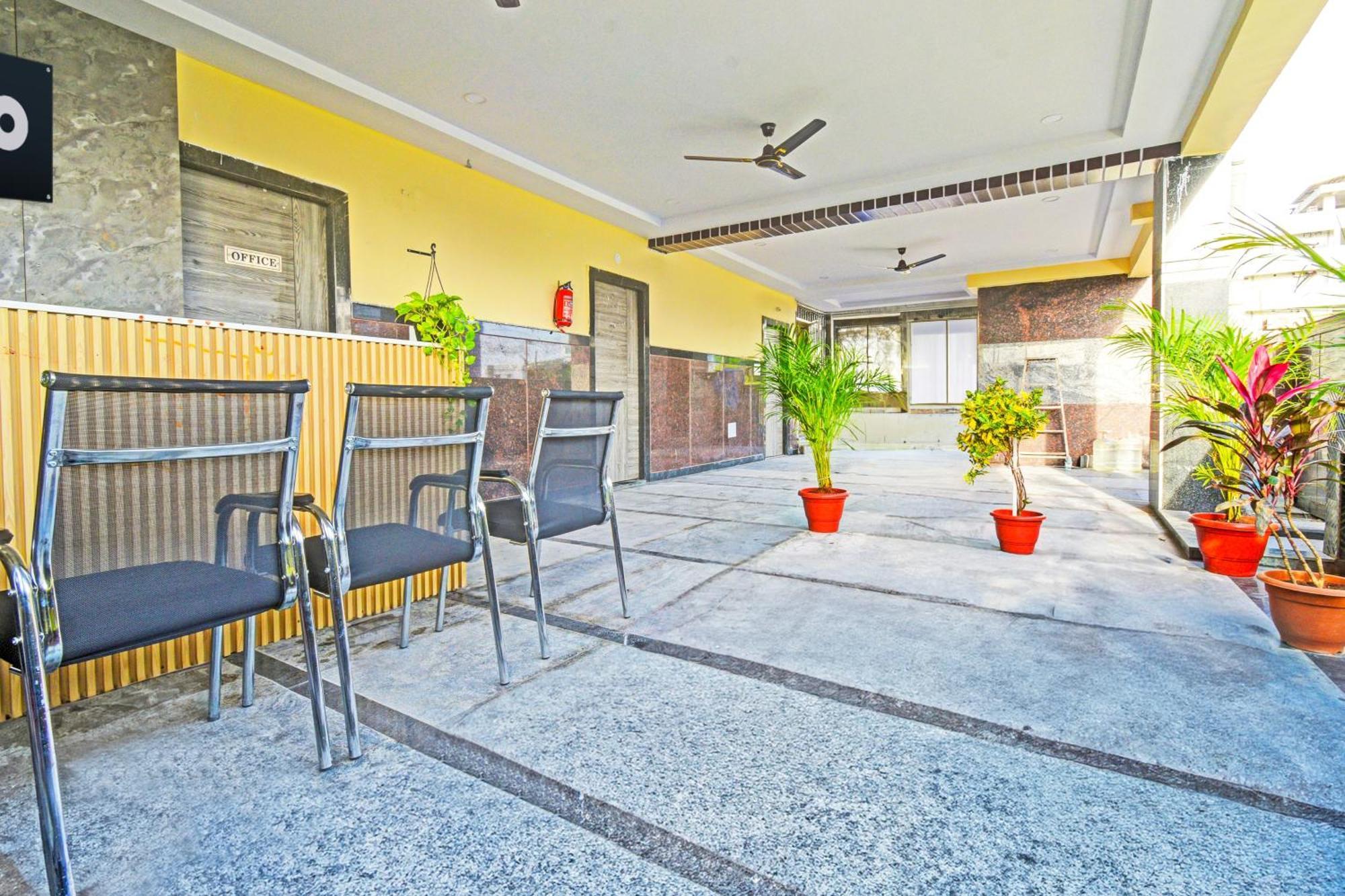 Hotel Super O Vaishnavi Grand Hyderabad