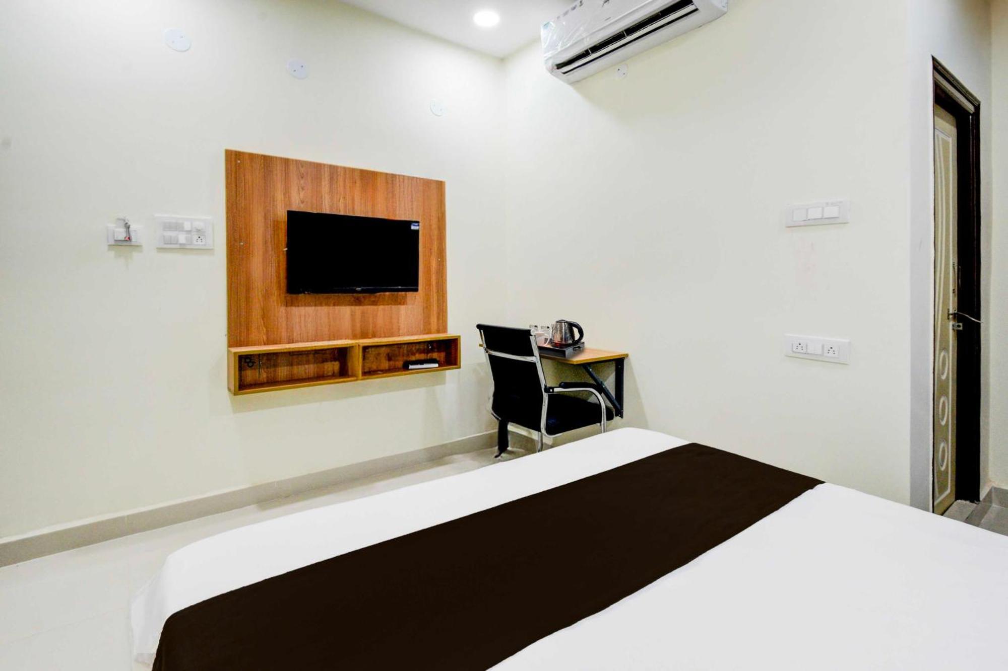 Collection O Kukatpally North Hyderabad
