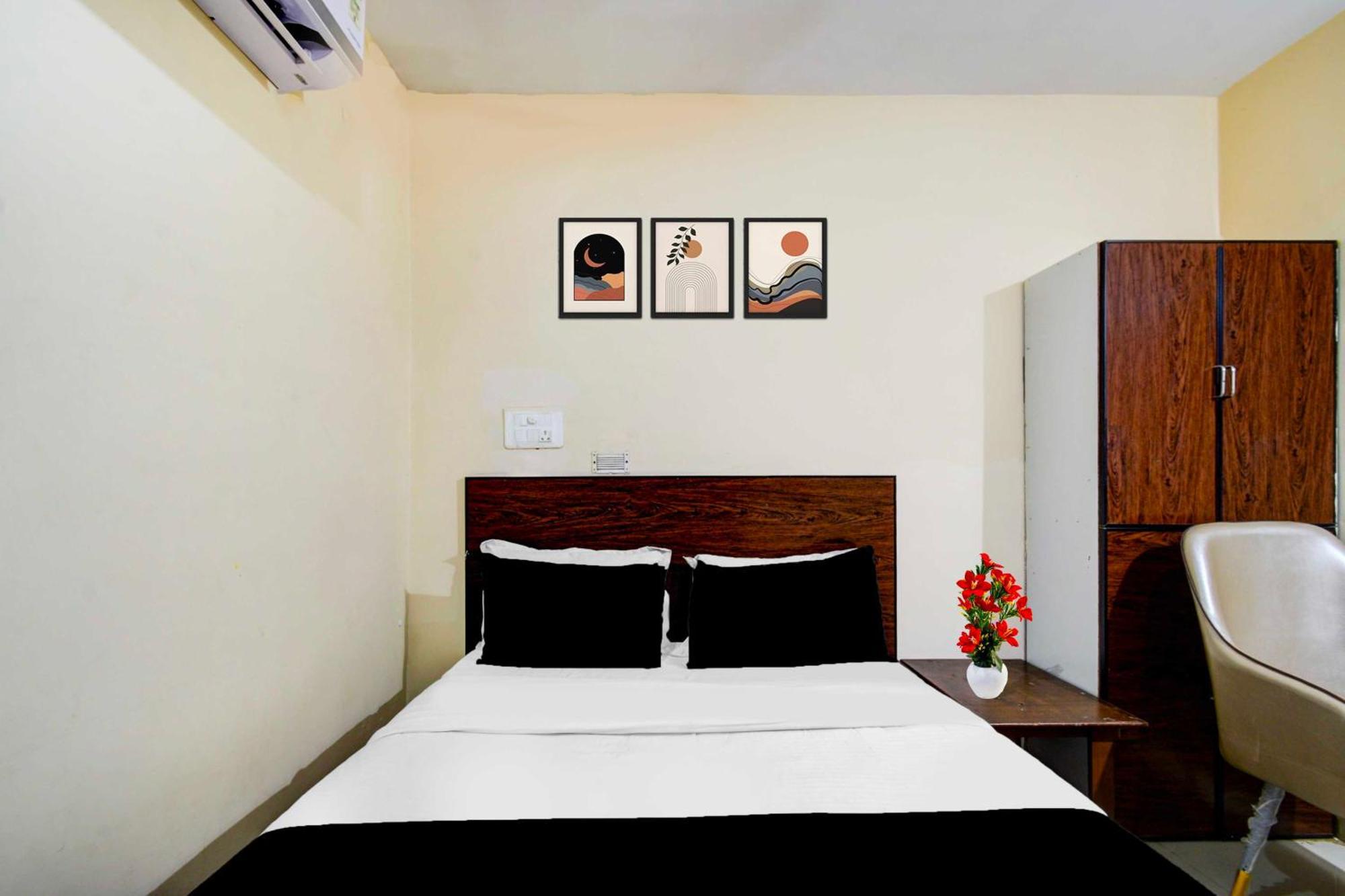 O Isckon Temple Hotel 3*