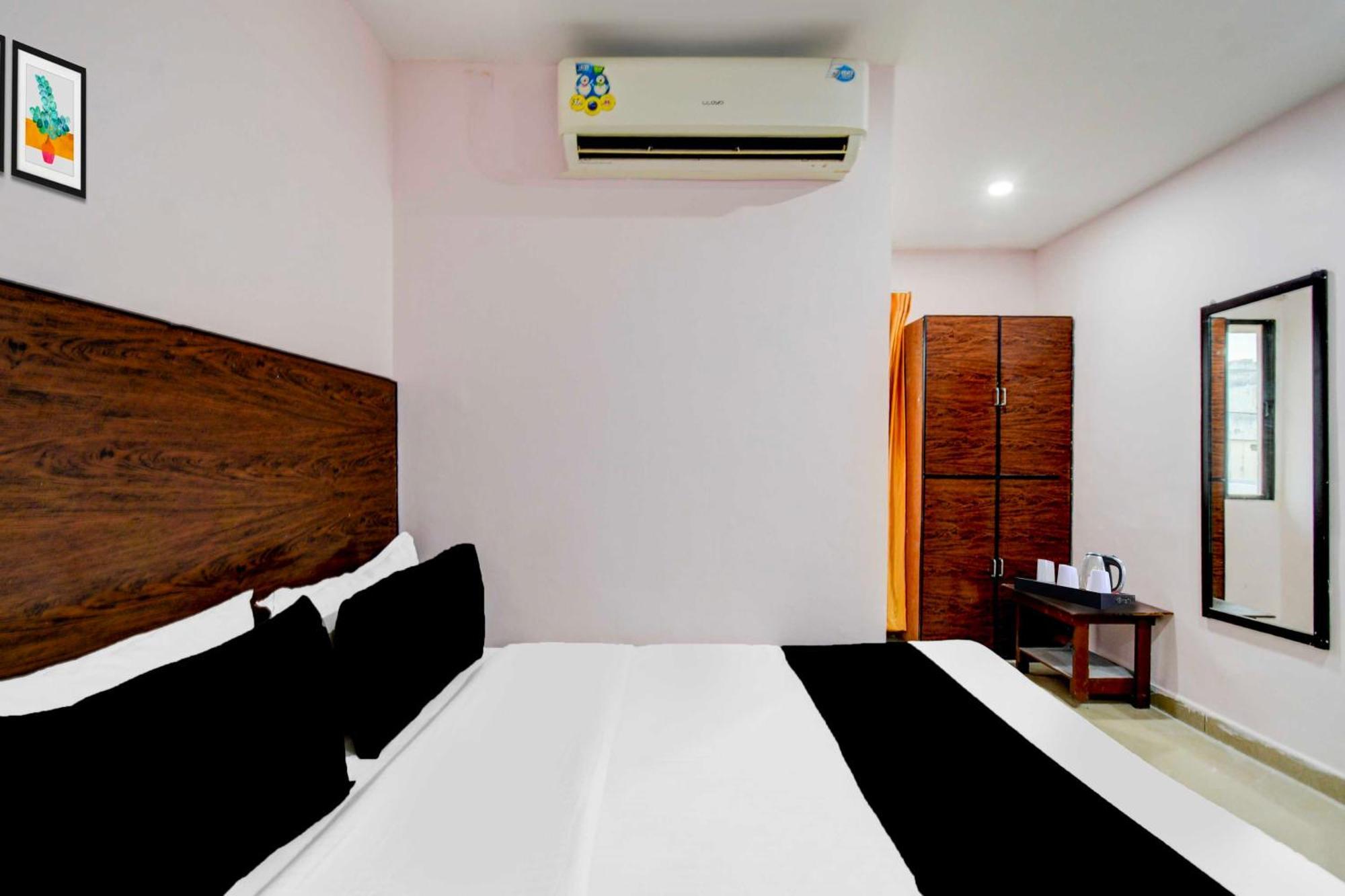 O Isckon Temple Hotel