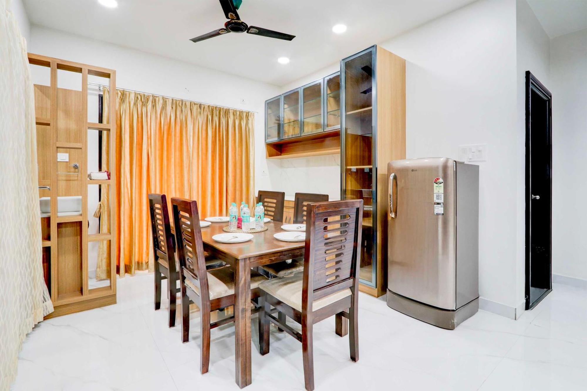 Hotel Townhouse Chanda Nagar Gsm Mall 4*