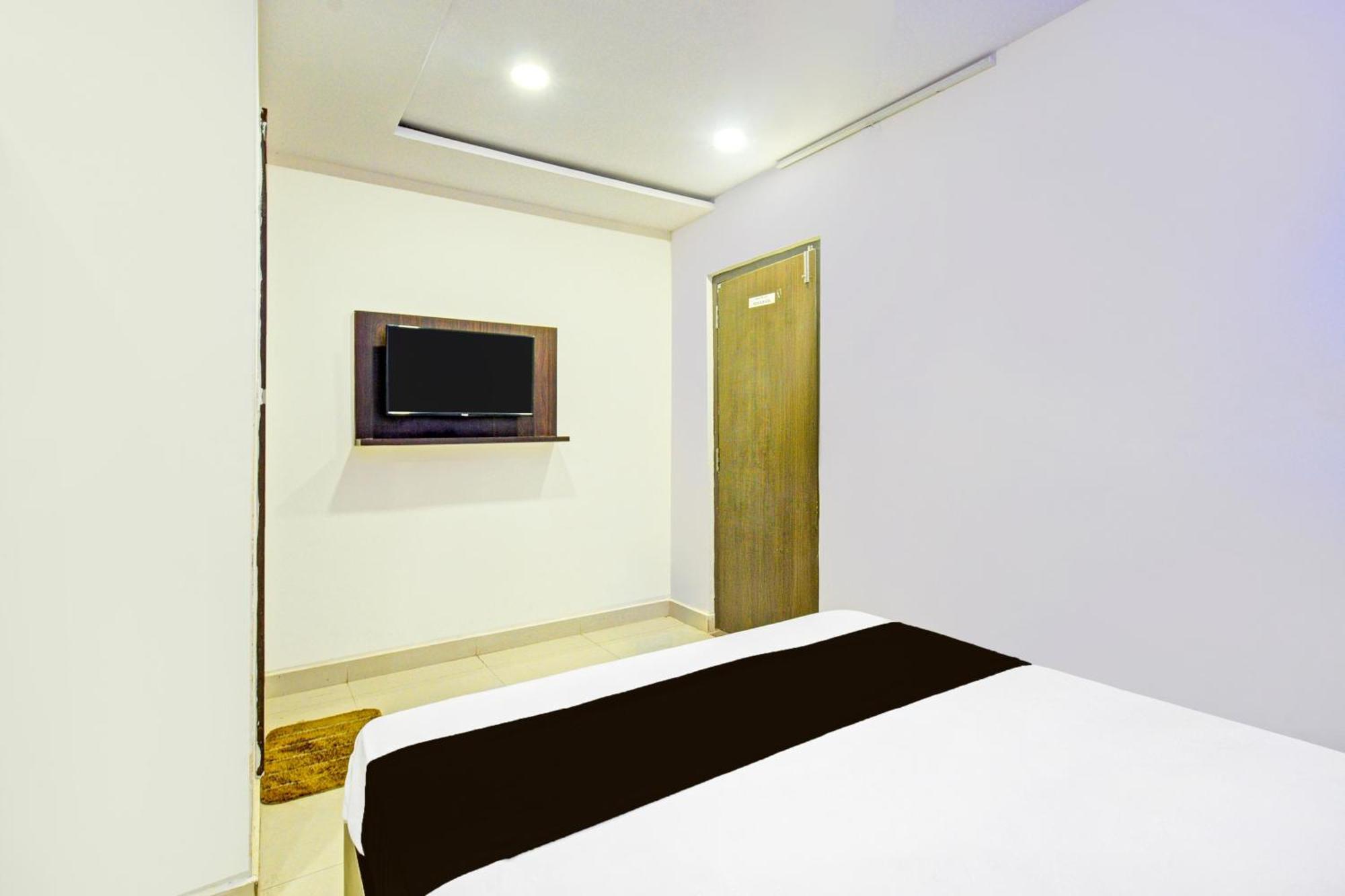 Hotel O Mayur Inn Hotel 4*