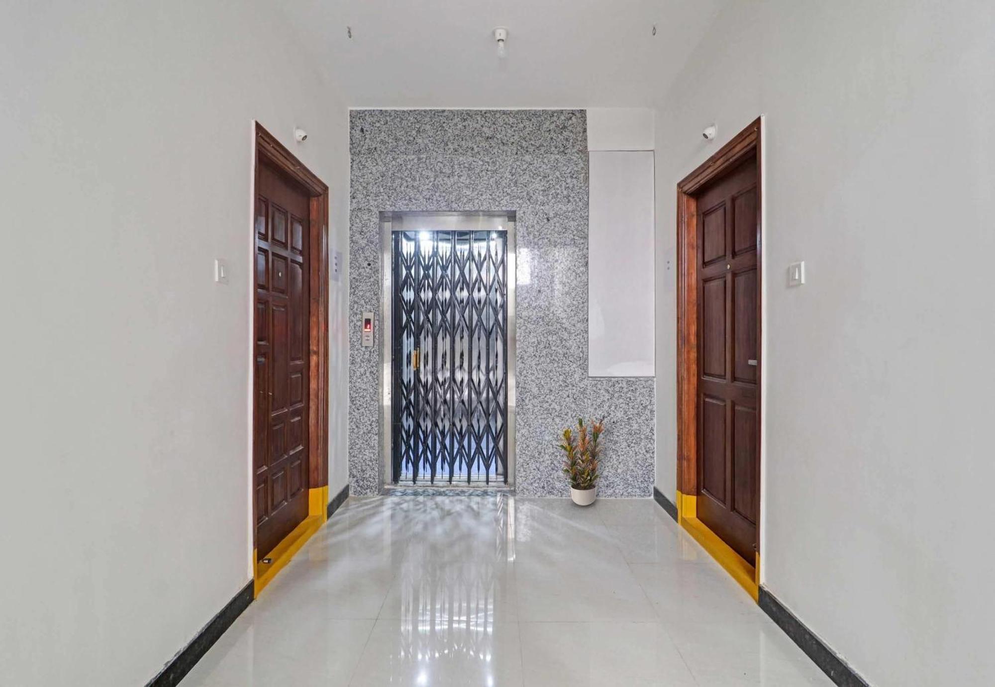 Super O Qualia Nallagandla Hotel Hyderabad