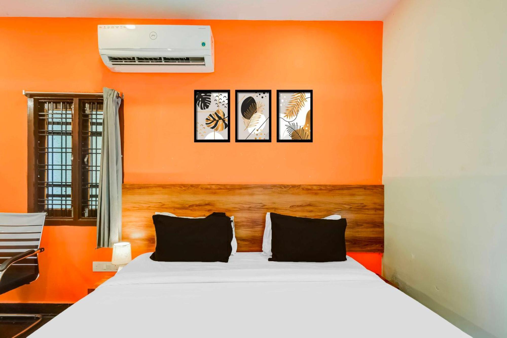 O Dilsukhnagar Metro Station 3* Hyderabad