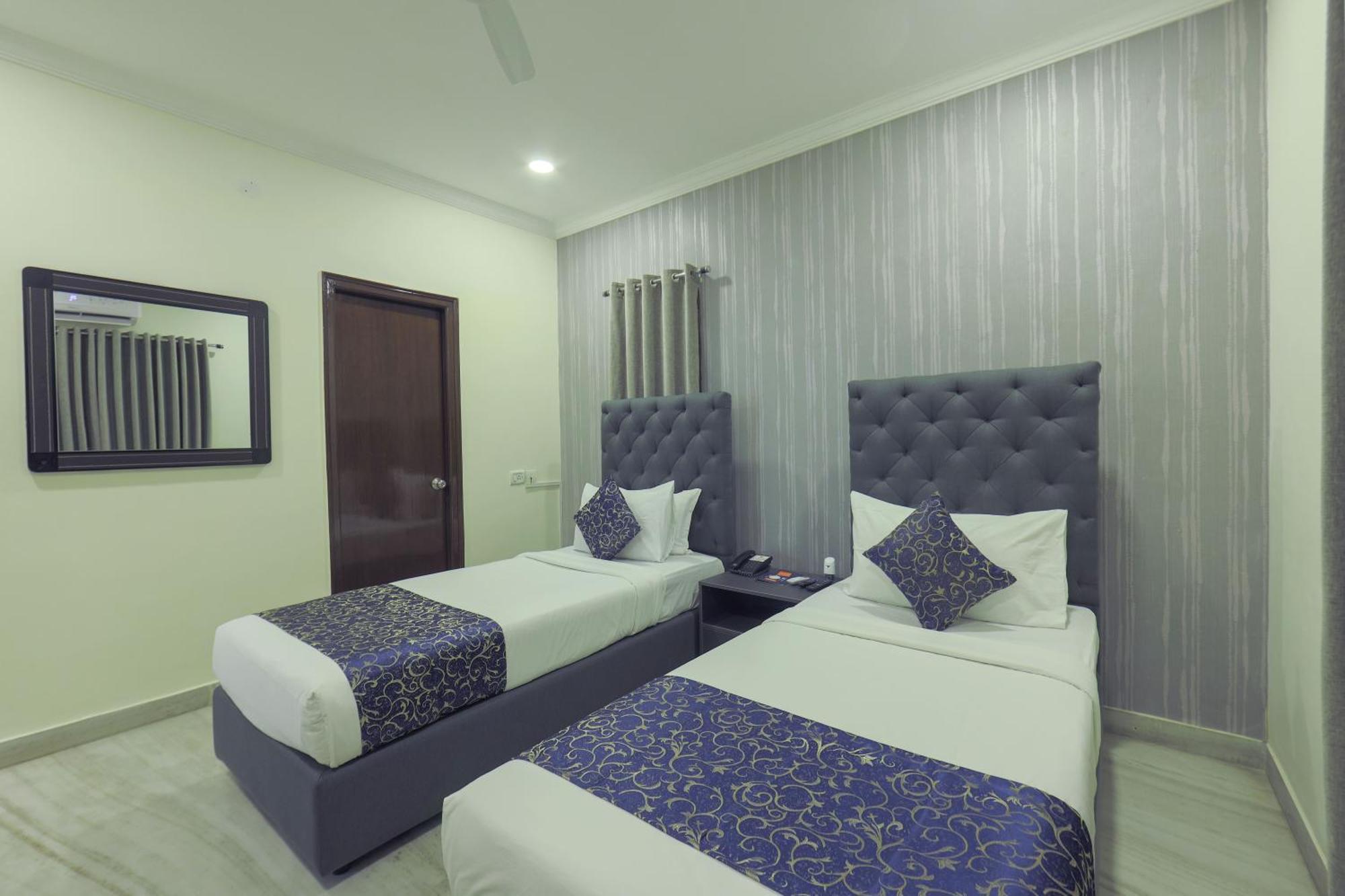 Hotel Athome & Serviced Apartments By Deccan Serai Hotels Hotel