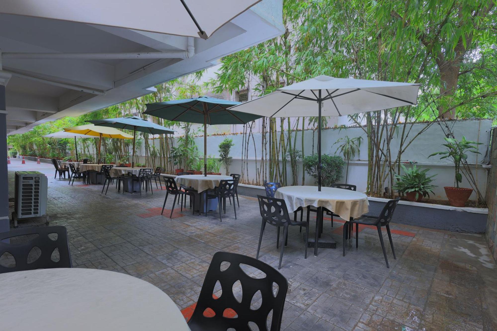 Hotel Athome & Serviced Apartments By Deccan Serai Hotels Hotel 3*