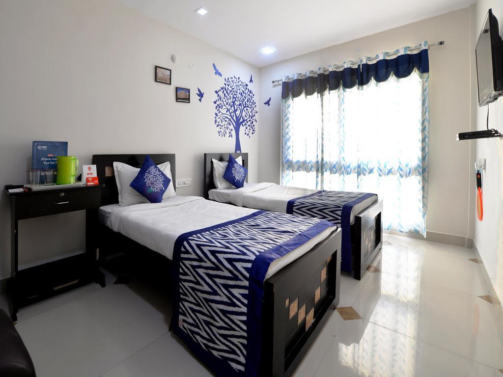 Oyo Banjara Hills Mla Colony Hotel Hyderabad