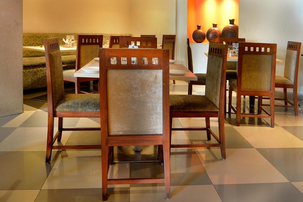 Hotel Oyo 795 Saranggi Boutique Hyderabad