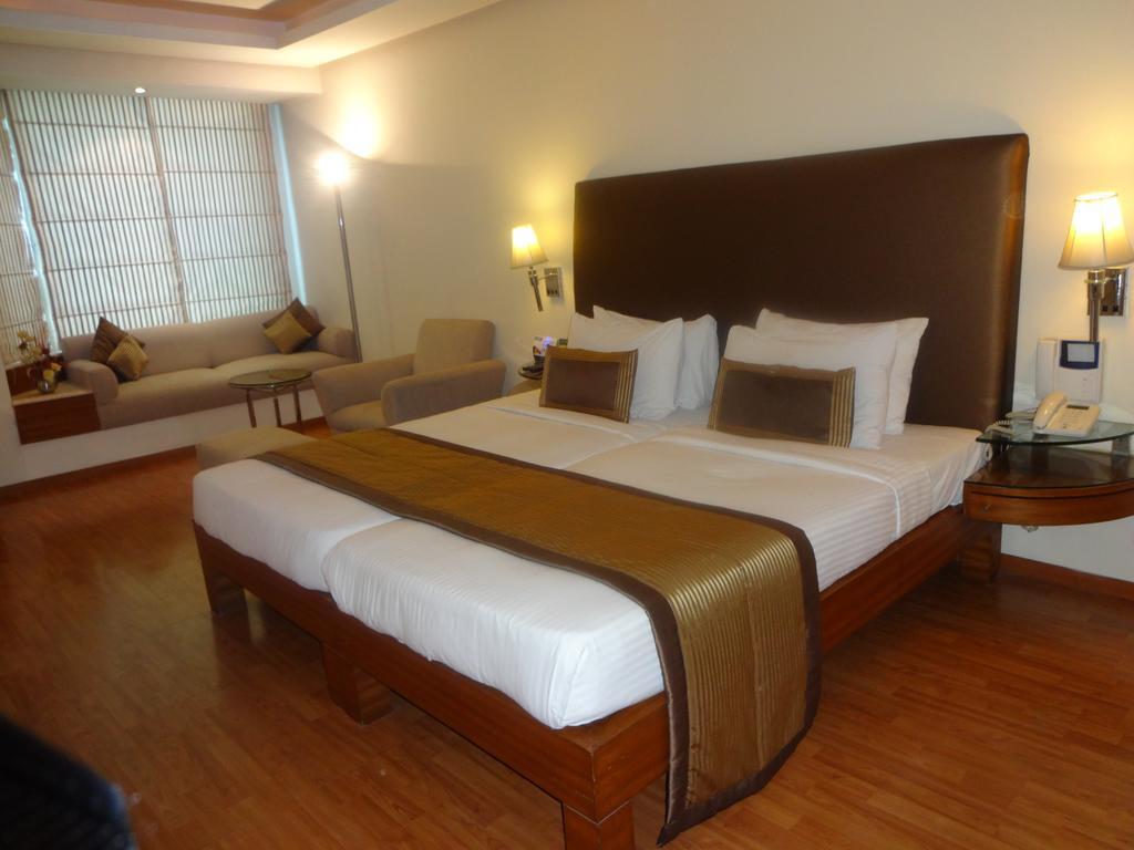 Hotel Ohris Banjara Hyderabad