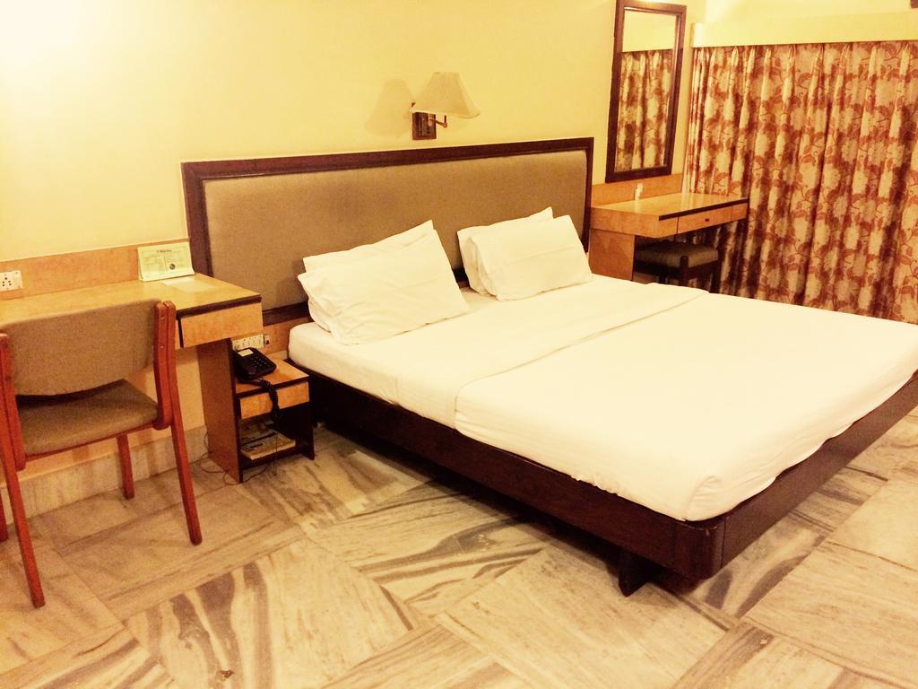 Harsha Hotel