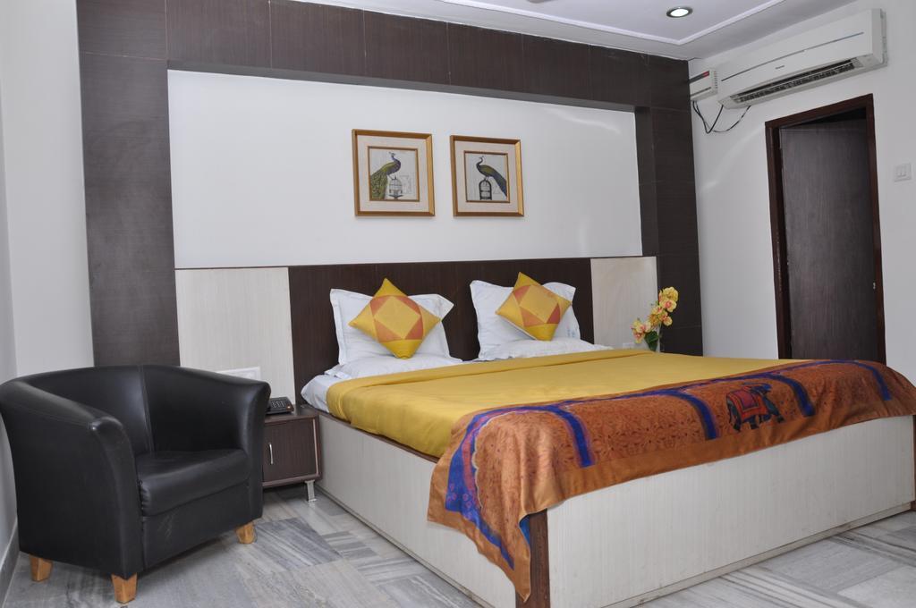 Ambassador Lodge Hyderabad
