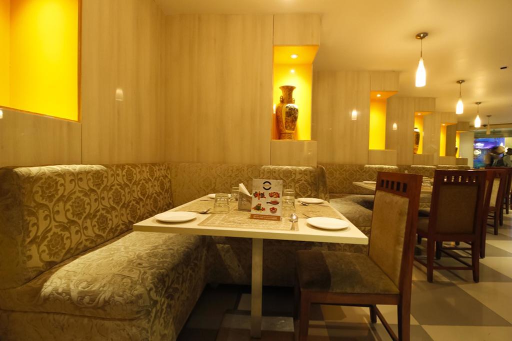 Oyo 795 Saranggi Boutique 3* Hyderabad