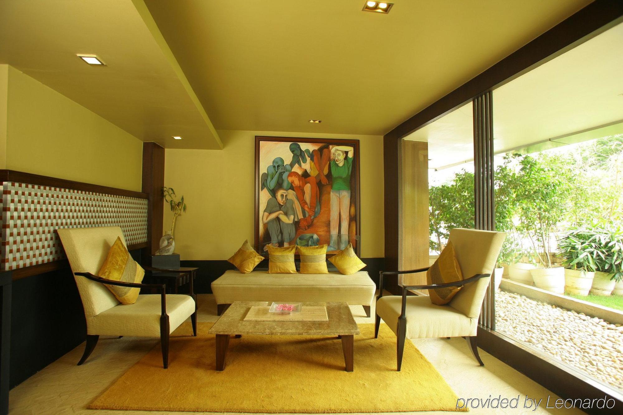​justa Hotel 4*