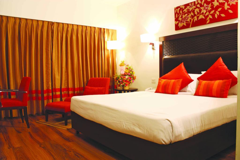Hotel Casa Luxurio By Xenious 3*