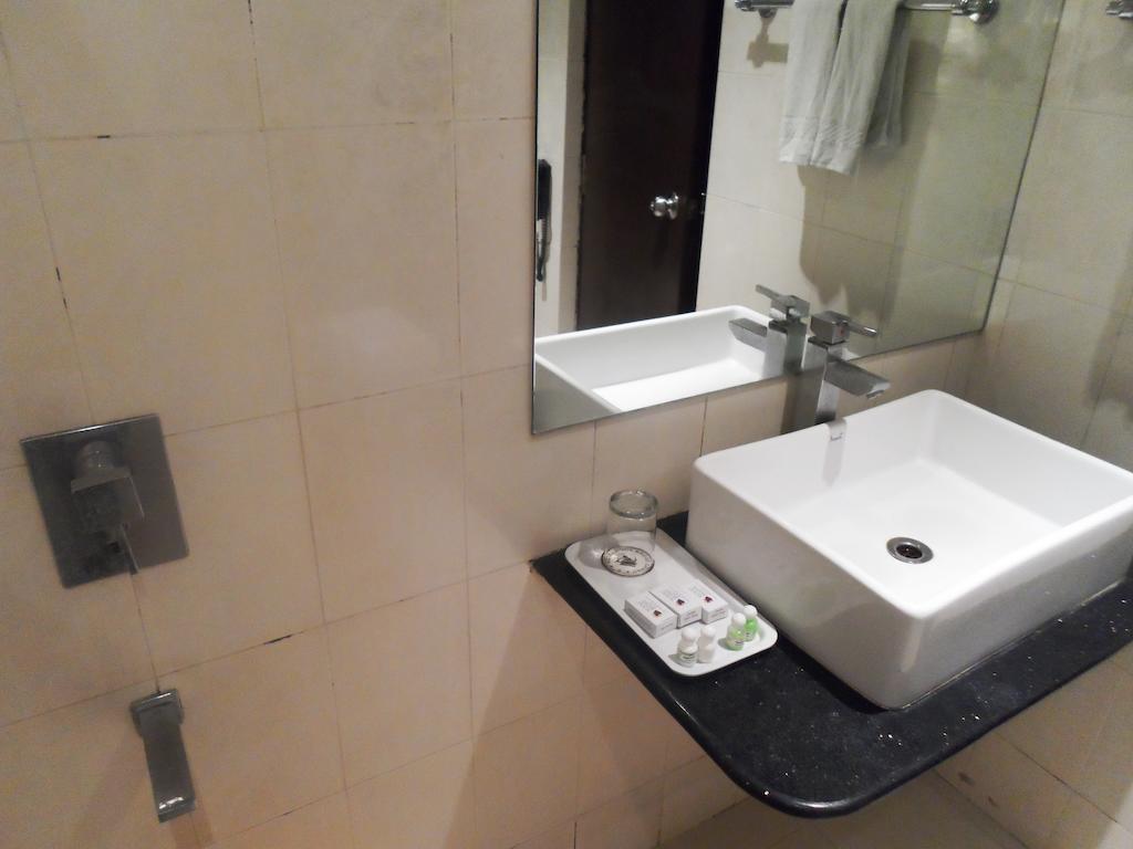Woodbridge Grand Hotel 2*