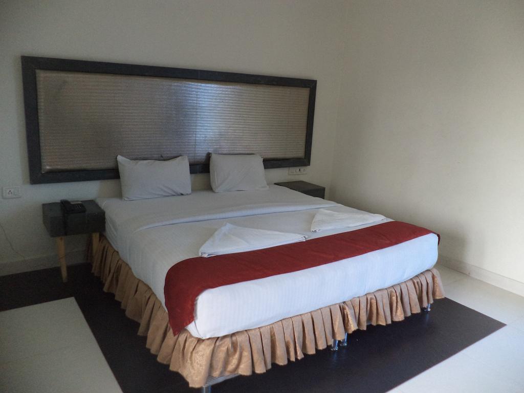 Hotel O Palak Residency Near Erragadda Metro Station 2*