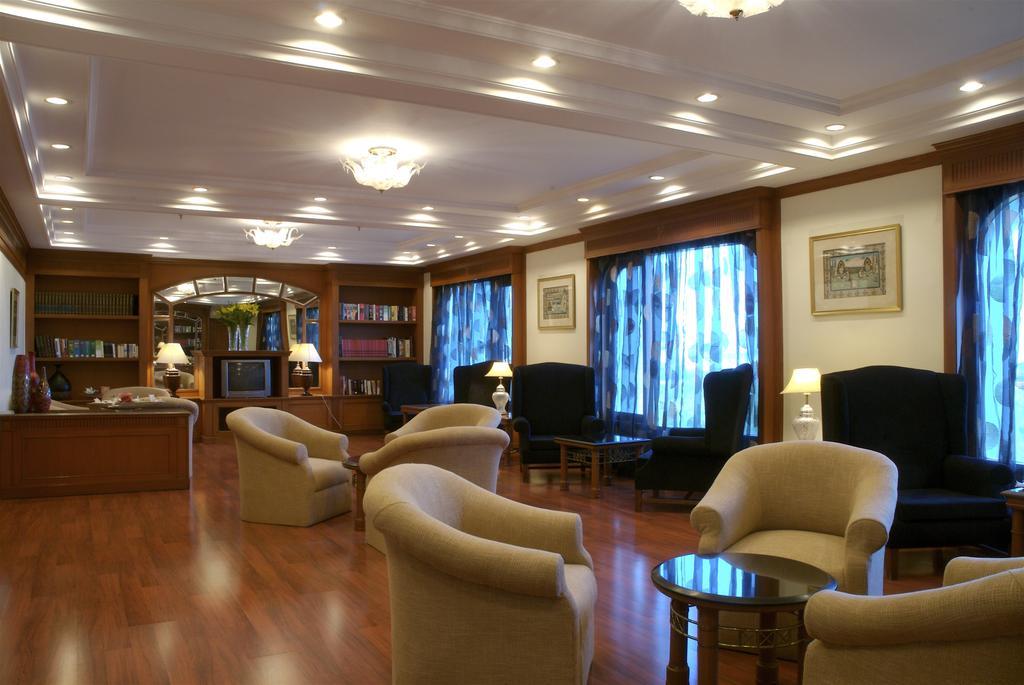 Hotel Taj Deccan 5*