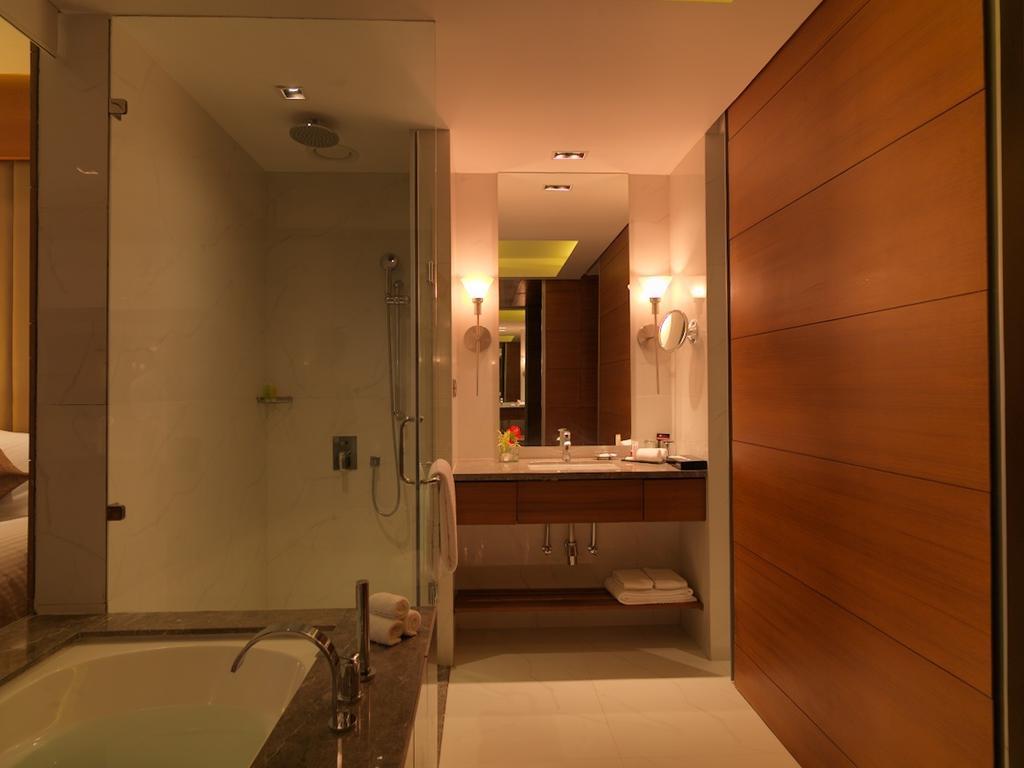 Hotel Regenta One, Hyderabad