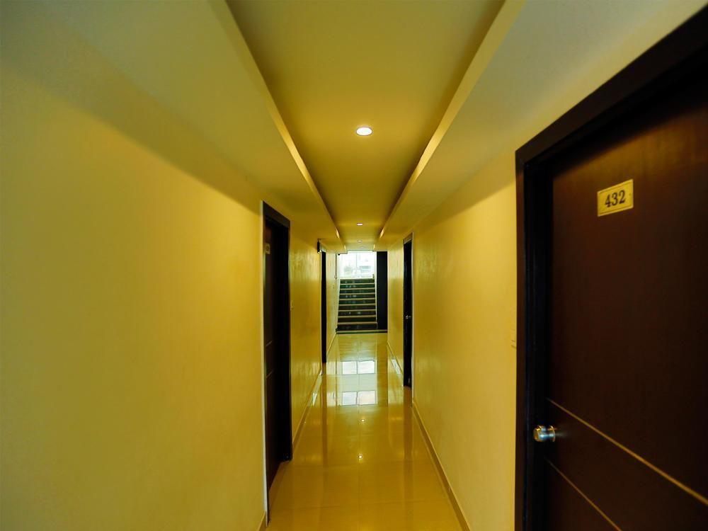 Hotel Oyo Hitech City Hyderabad