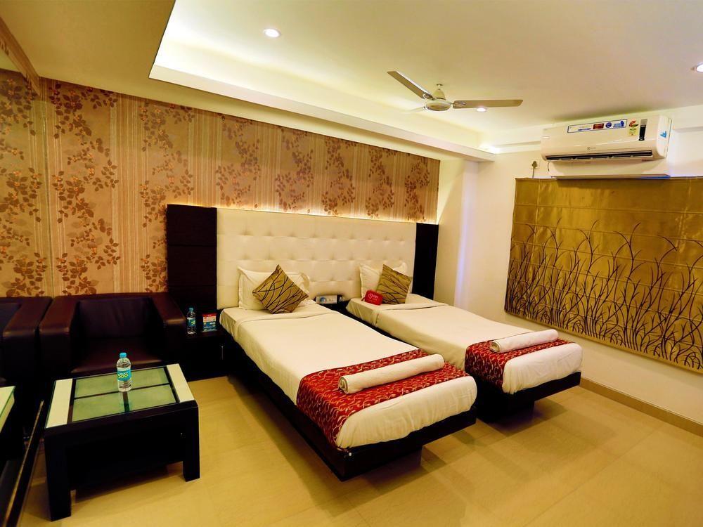 Oyo Hitech City