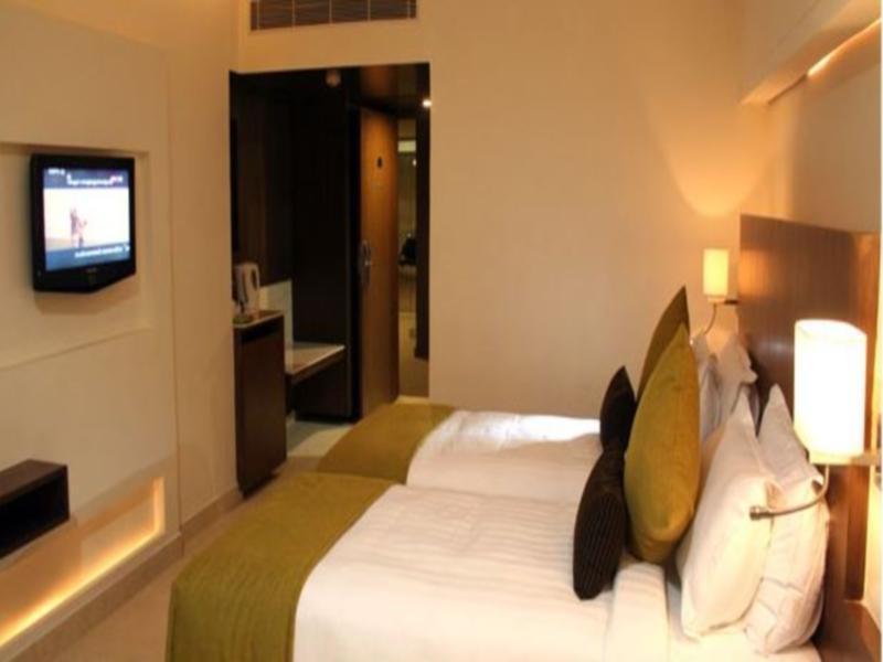 Time Square - The Landmark Hotel 3*