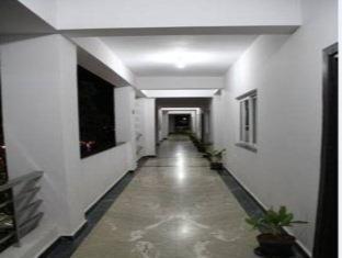 Oyster Airport Hotel 3*