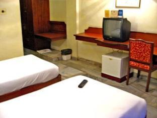 Woodbridge Grand Hotel 2*