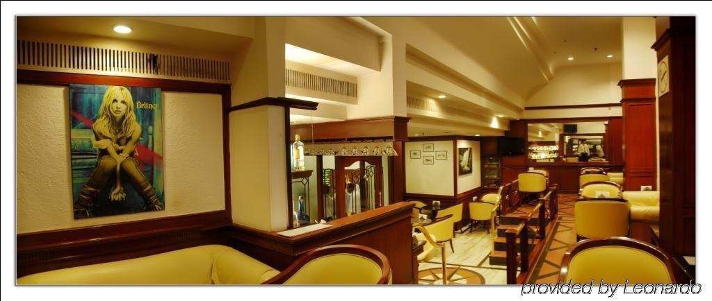 The Central Court 3*