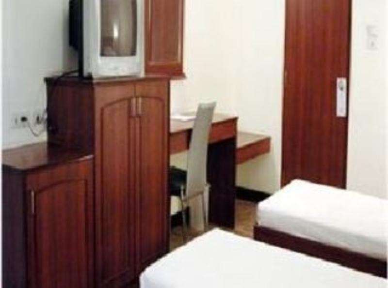 The Park Hotel 3*