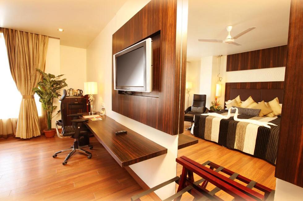 Inner Circle Hotel