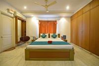 Oyo Banjara Hills Road No 13 * Hyderabad