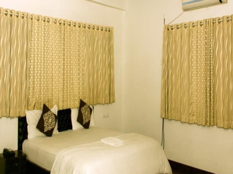 18 Square View Boutique 4*
