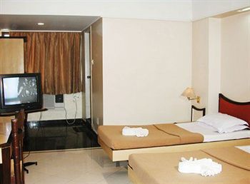 Hotel Rajdhani 2*