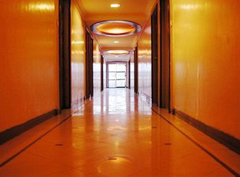 Hotel Rajdhani 2*