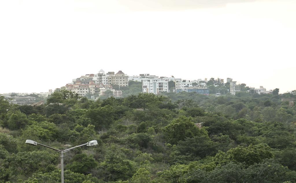 Apartment Banjara Hills, Road No 12 *