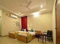 Oyo Premium Lakdi Ka Pul Regency Hotel