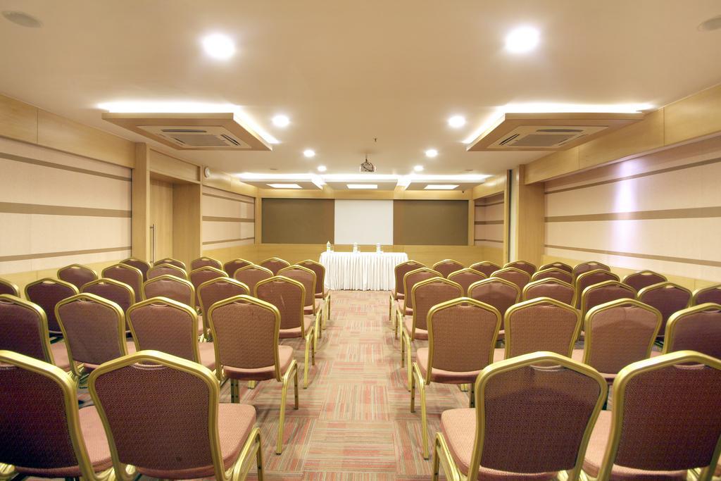 Ashoka Hitec Hotel Hyderabad