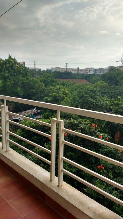 Hitech Shilparamam Apartment *