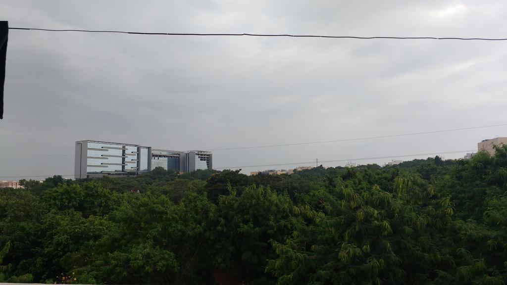 Apartment Hitech Shilparamam Hyderabad