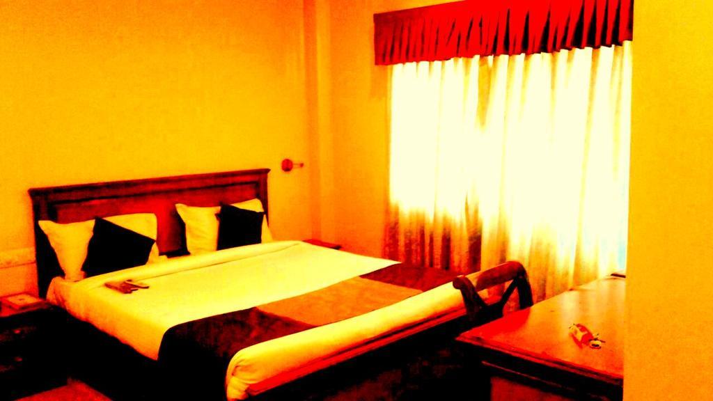 Raj International Inn