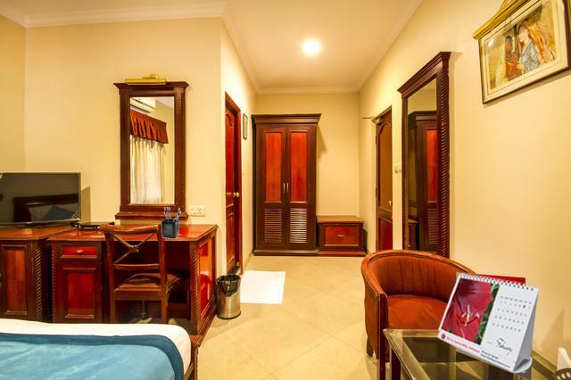 Raj International Inn